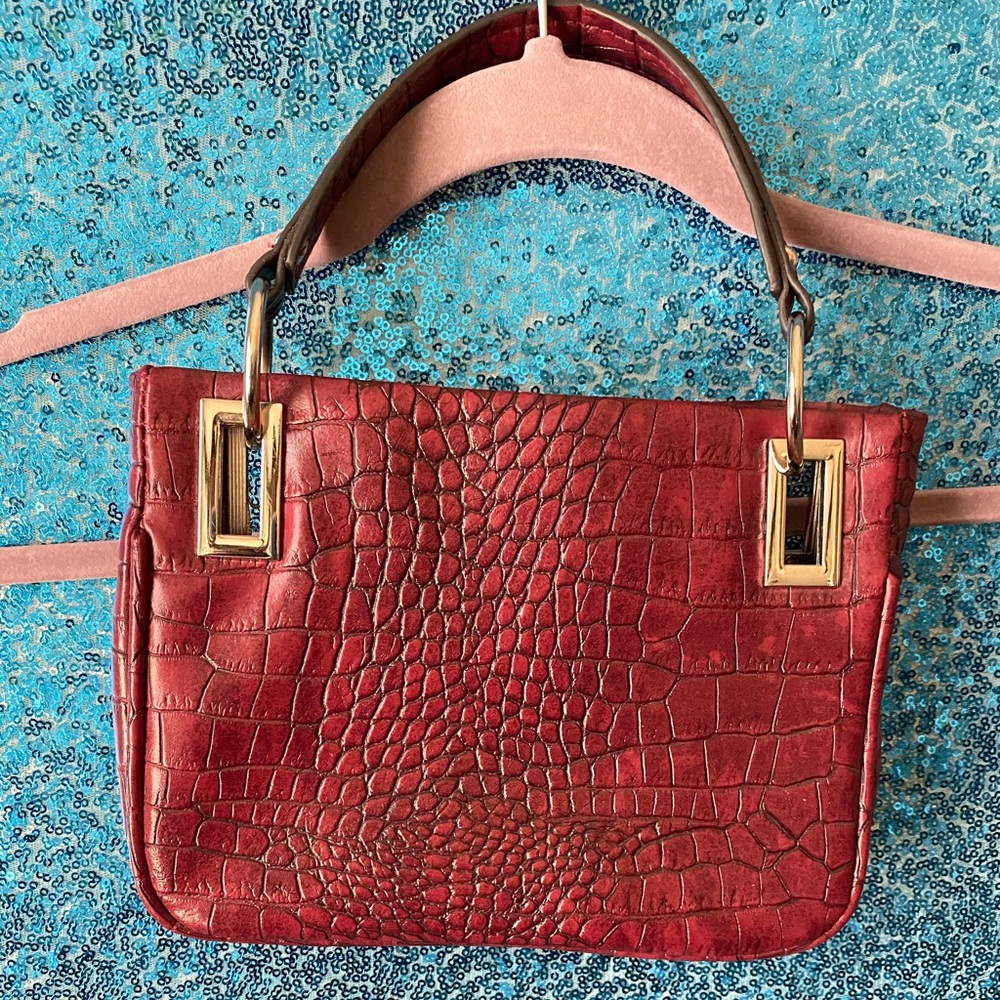 Animal skin purse